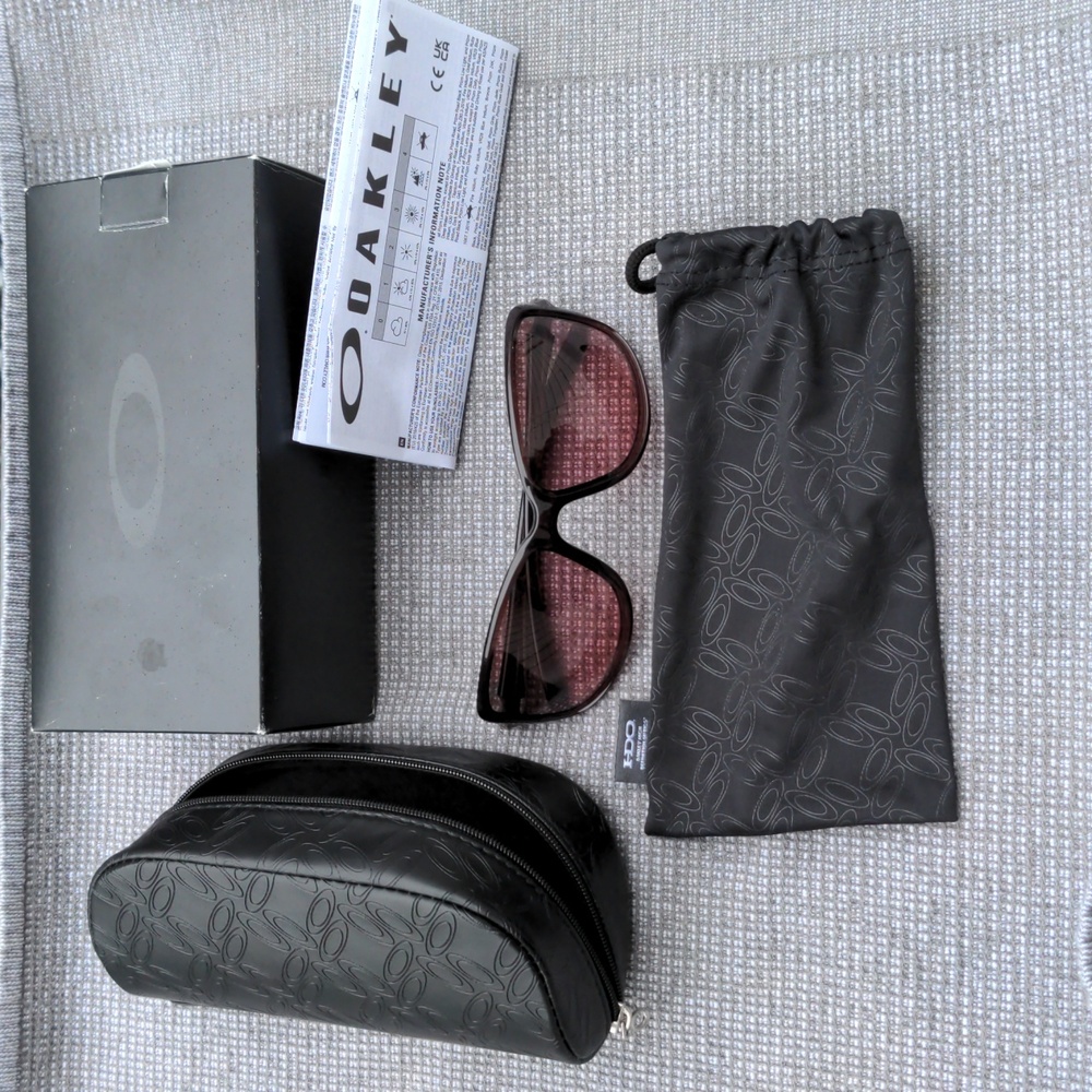 SOLD NEW in Box Oakley Cohort Amethyst Womens Sunglasses Authentic - Picture 8 of 13